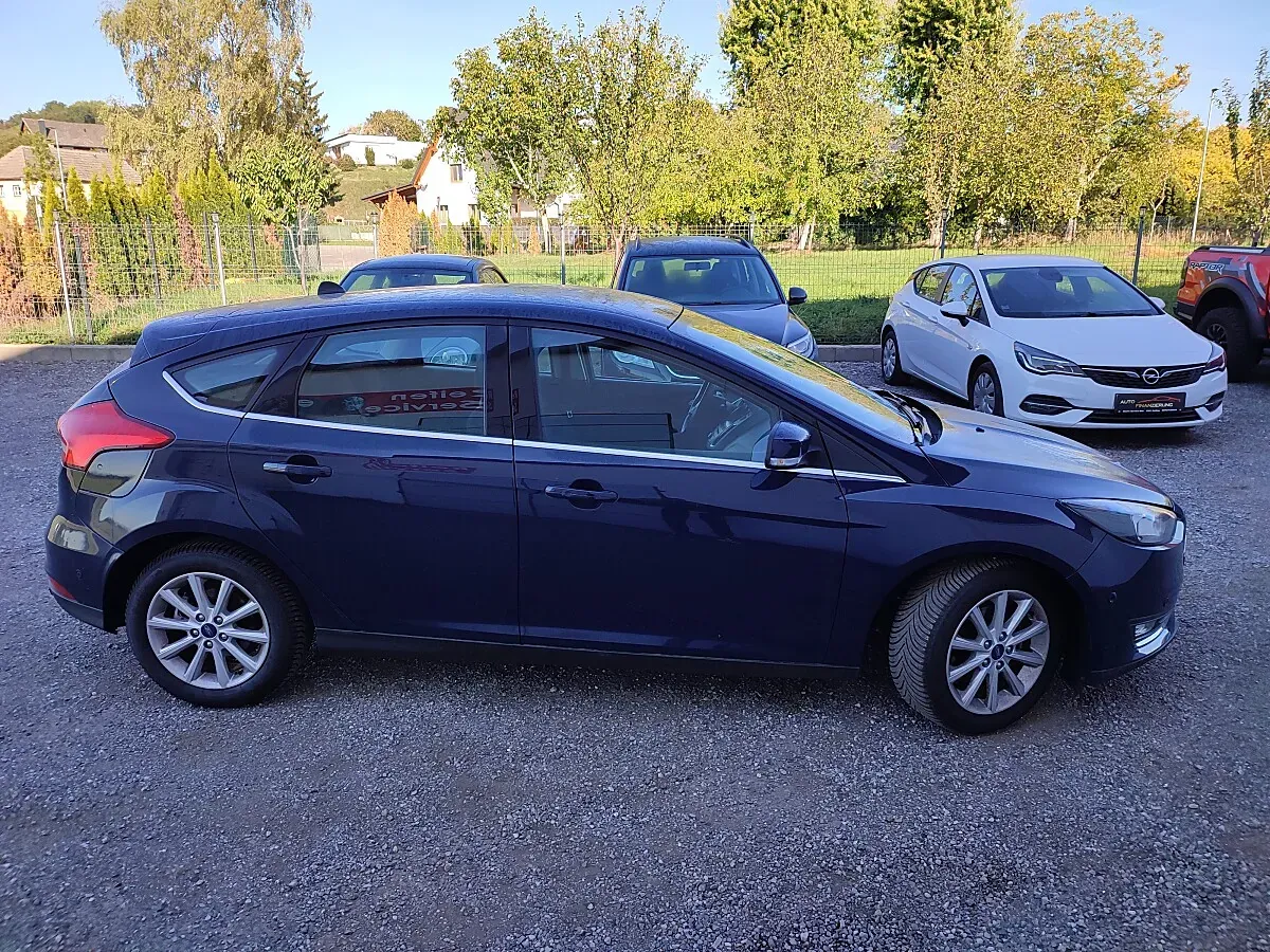 Ford Focus 2018 photo 3