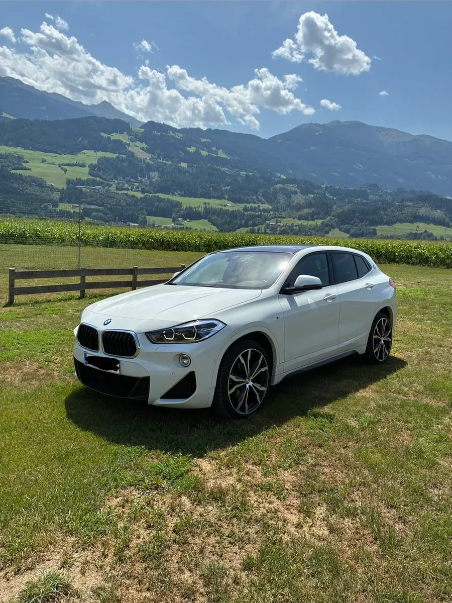 BMW X2 2018 photo 2