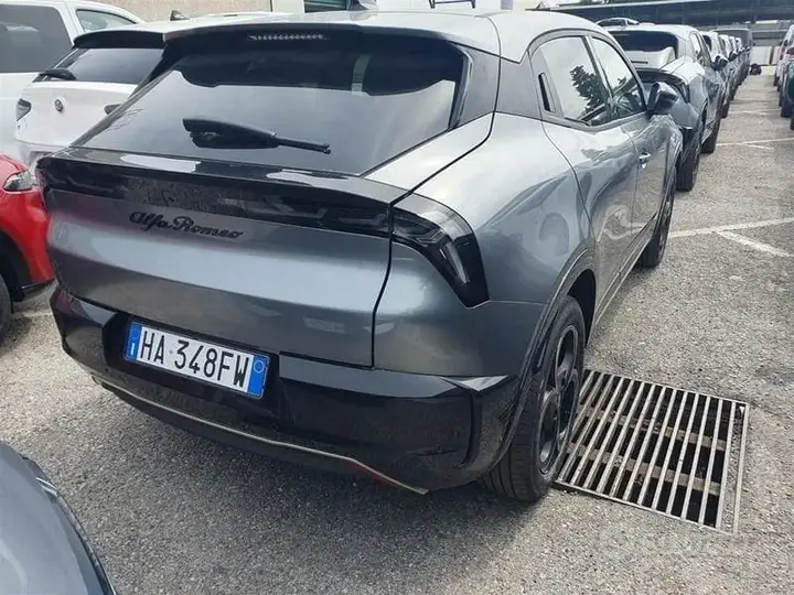 Alfa Romeo Junior 2025 photo 3