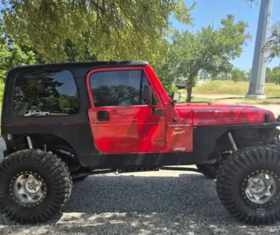 Jeep Wrangler 2024 photo 3