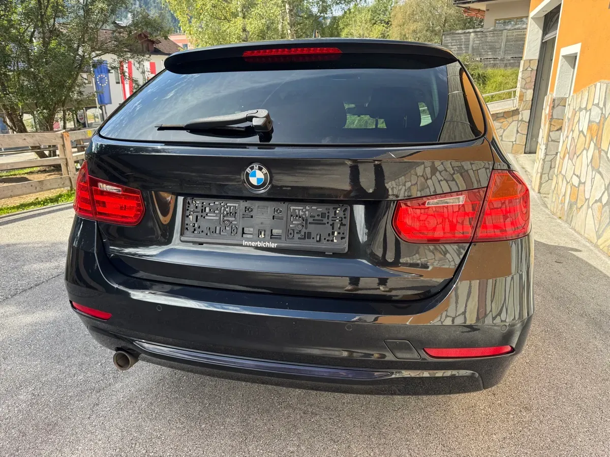 BMW 3 Series 2015 photo 3