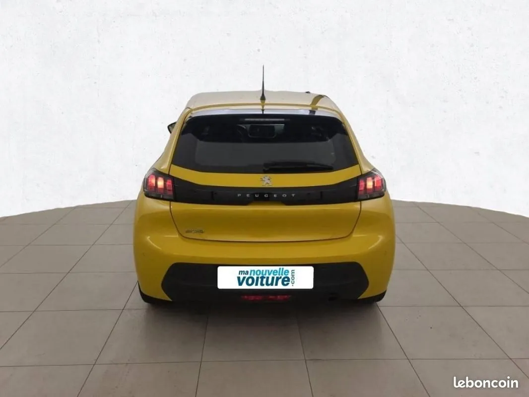Peugeot 208 2023 photo 5