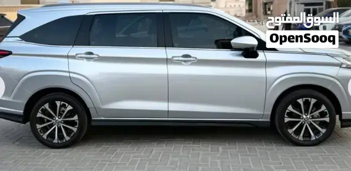 Toyota Veloz 2024 photo 2