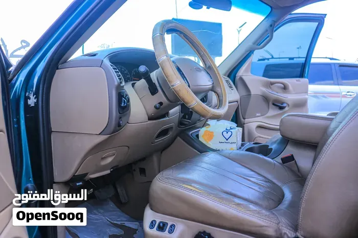 Ford Expedition 1997 photo 2