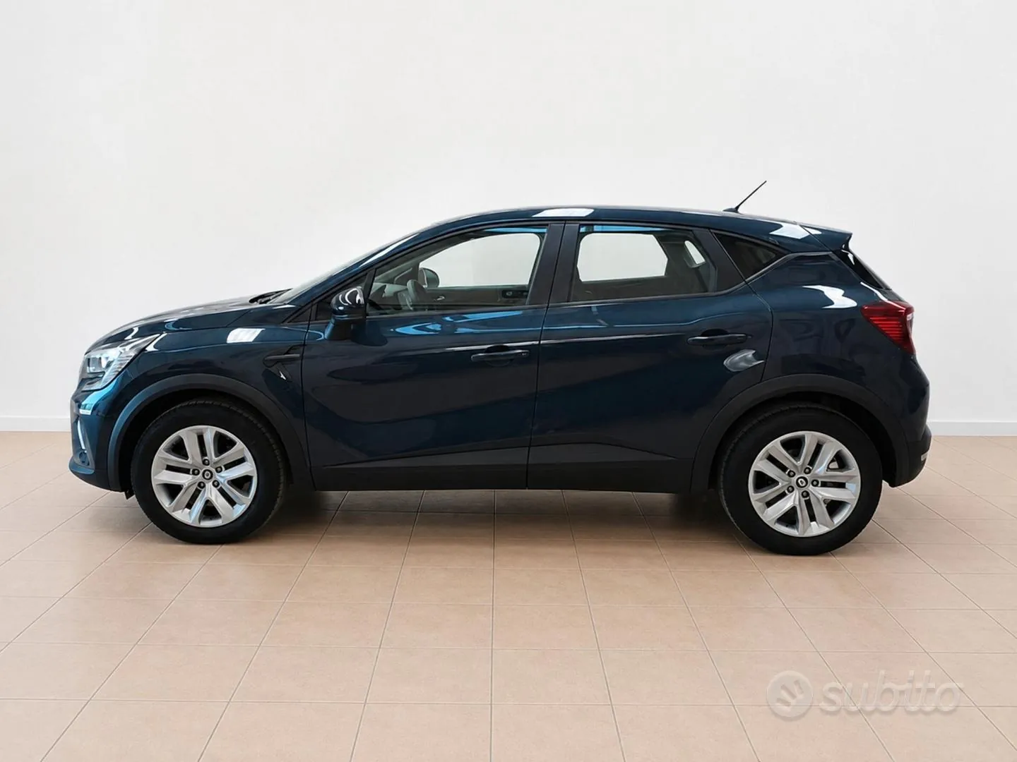 Renault Captur 2023 photo 2