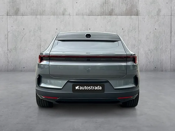 Polestar 4 2026 photo 4