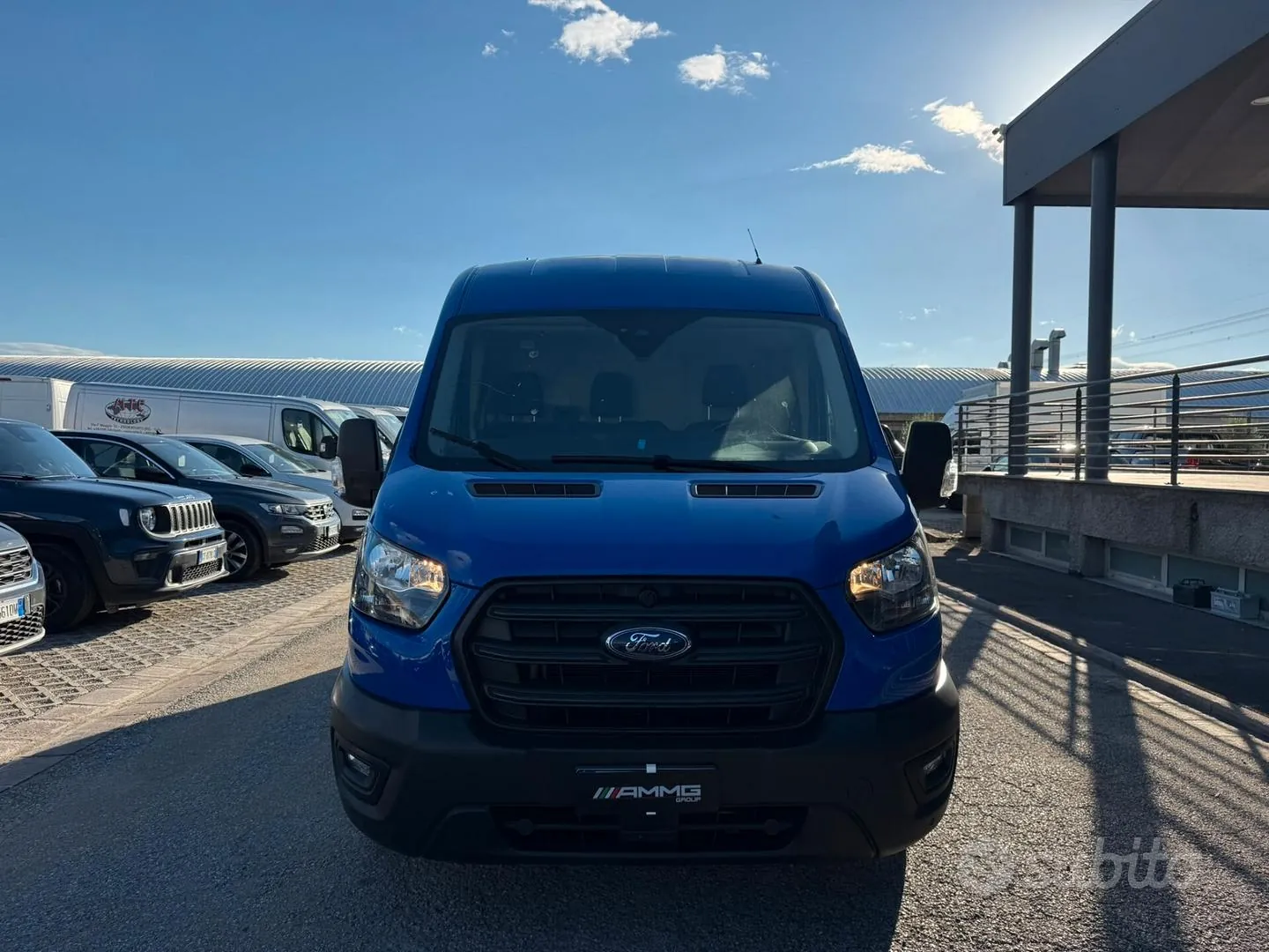 Ford Transit 2023 photo 2