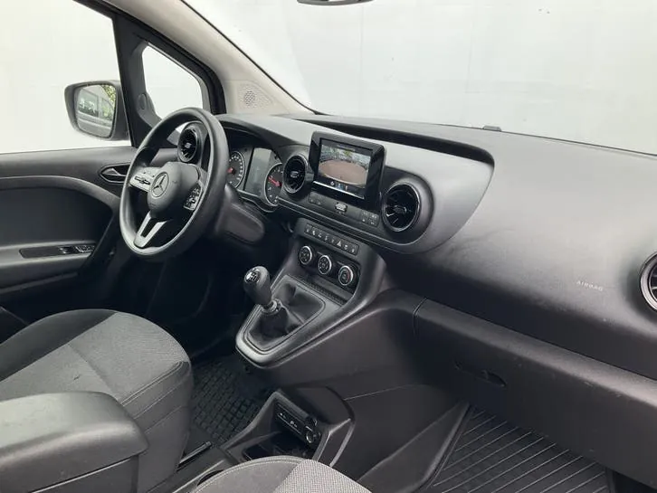 Mercedes-Benz Citan 2023 photo 3