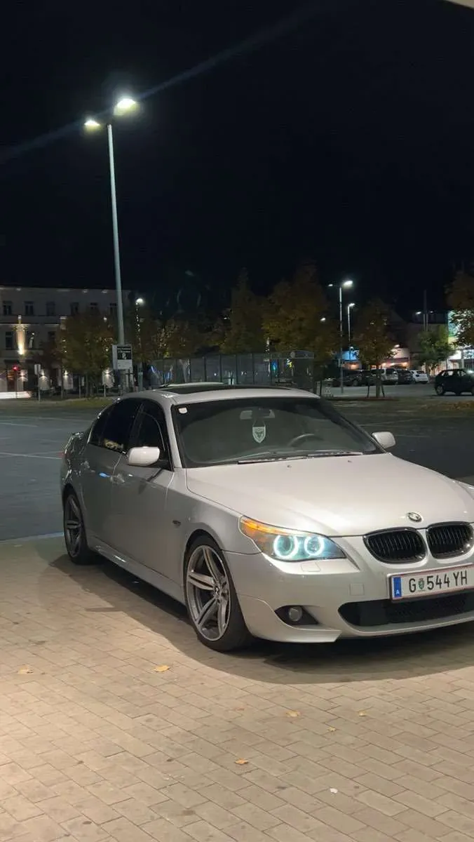 BMW 5 Series 2004 photo 3