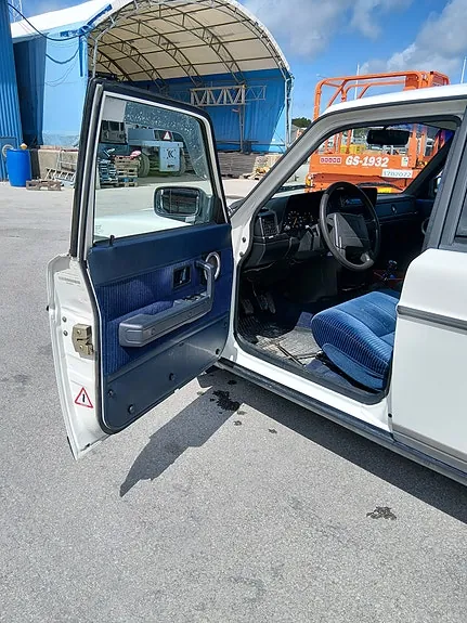 Volvo 240 1993 photo 3