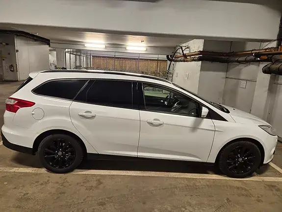 Ford Focus 2013 photo 5