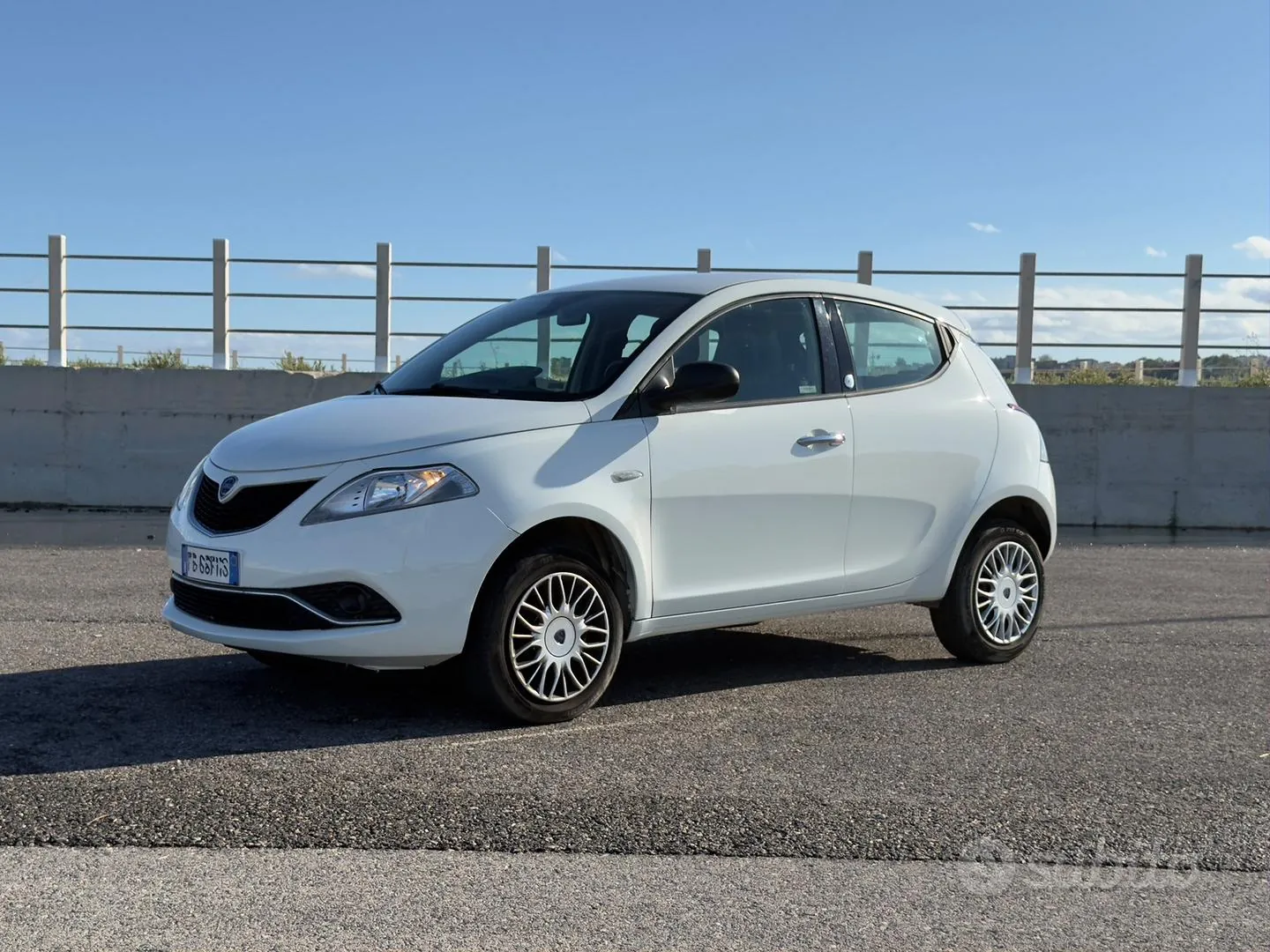 Lancia Ypsilon