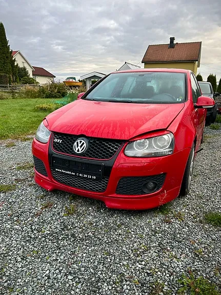 Volkswagen Golf 2005 photo 2
