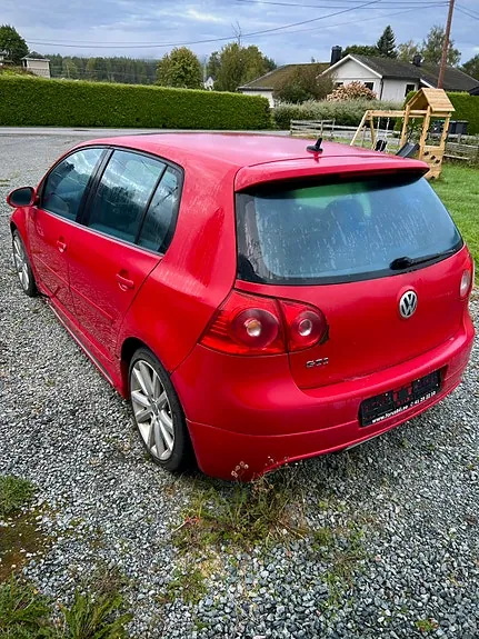Volkswagen Golf 2005 photo 3