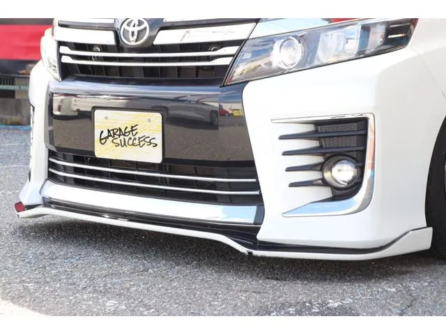 Toyota Voxzie 2014 photo 3