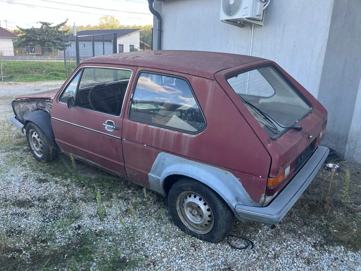 Volkswagen Golf 1982 photo 3