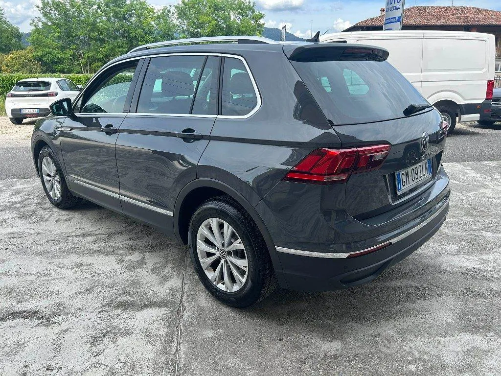 Volkswagen Tiguan 2023 photo 2