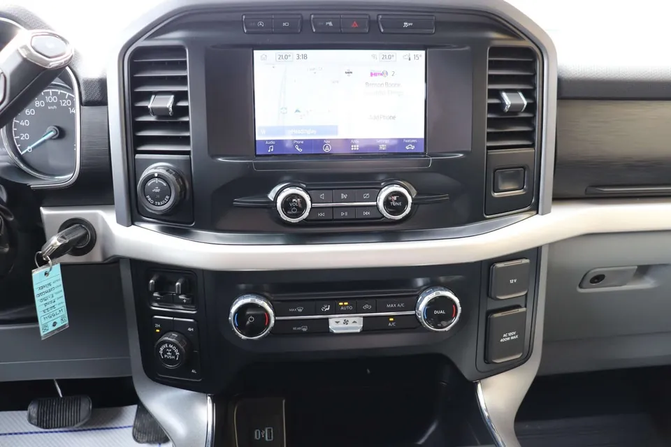 Ford F-150 2023 photo 2