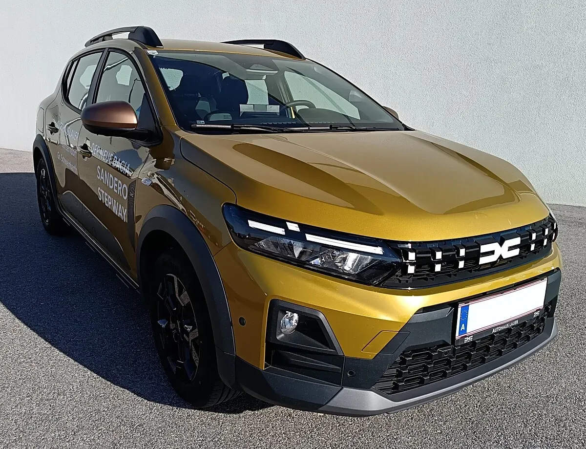 Dacia Sandero Stepway Extreme Tce 110 2026 photo 3
