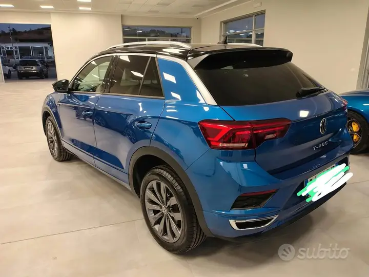 Volkswagen T-Roc 2022 photo 2