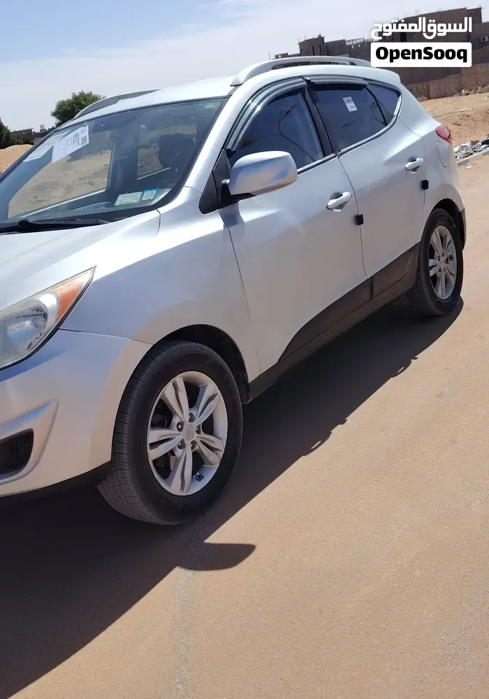 Hyundai Tucson 2012 photo 4
