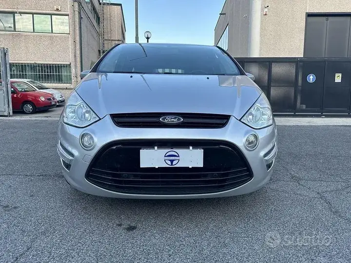 Ford S-Max 2014 photo 2