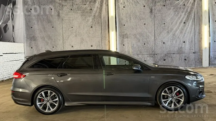 Ford Mondeo 2021 photo 4