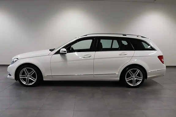 Mercedes-Benz C220 2014 photo 3