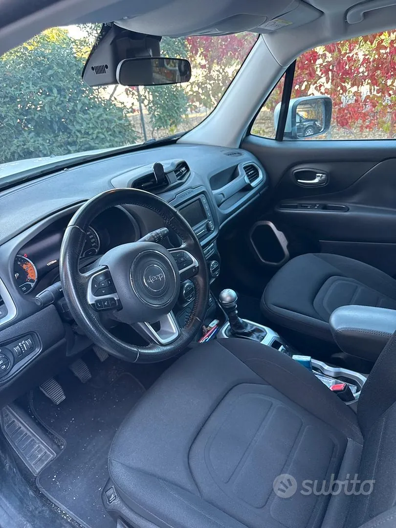 Jeep Renegade 2017 photo 4