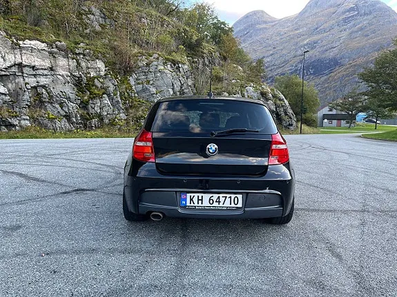 BMW 116D 2009 photo 4
