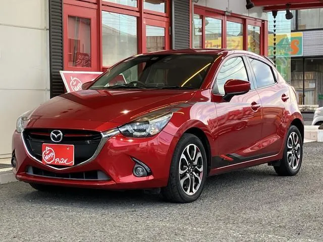 Mazda Demio 2015 photo 4