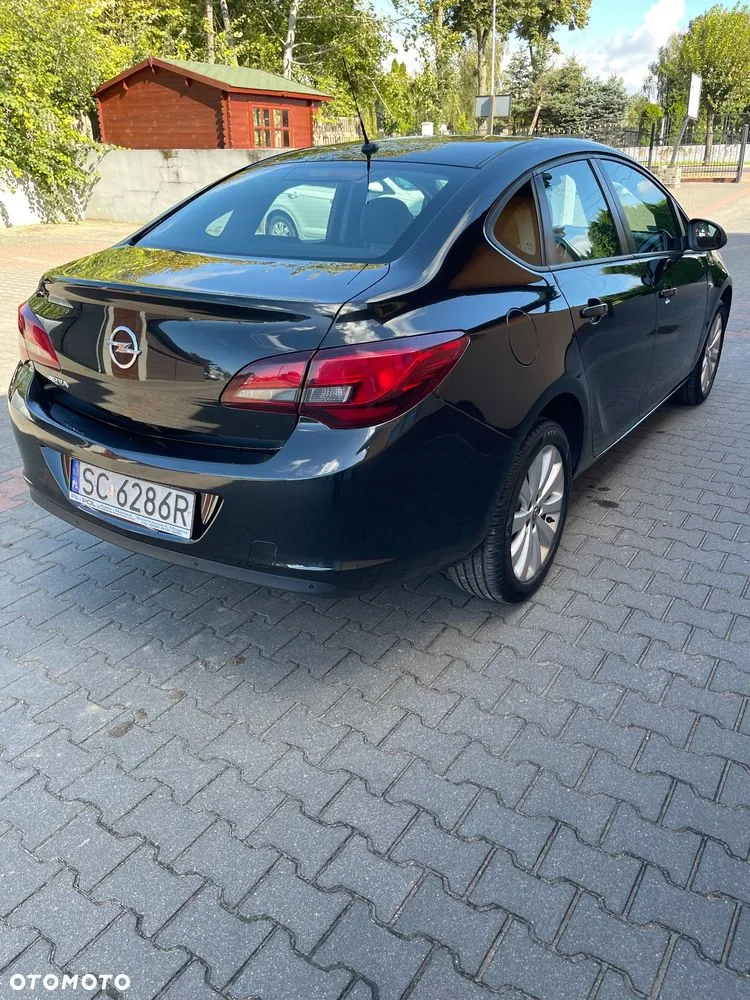 Opel Astra 2016 photo 3