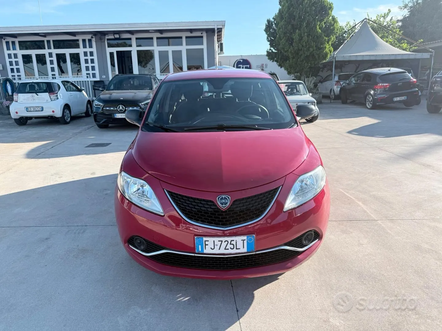 Lancia Ypsilon