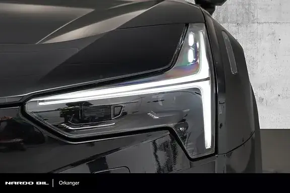 Polestar 3 2025 photo 3