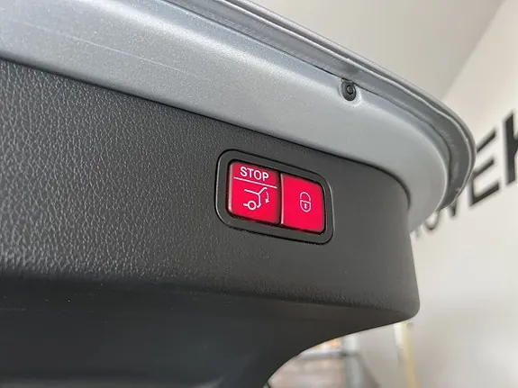 Mercedes-Benz C300 2022 photo 5