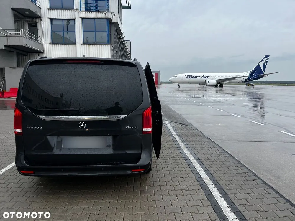 Mercedes-Benz V-Class 2022 photo 5