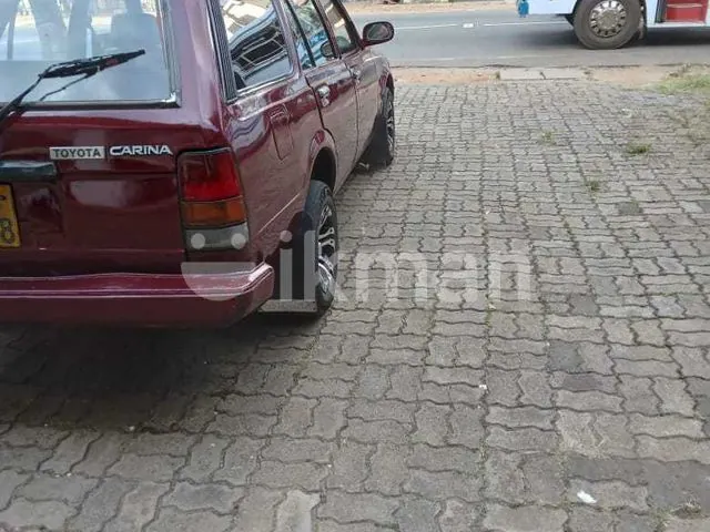 Toyota Carina 1986 photo 3