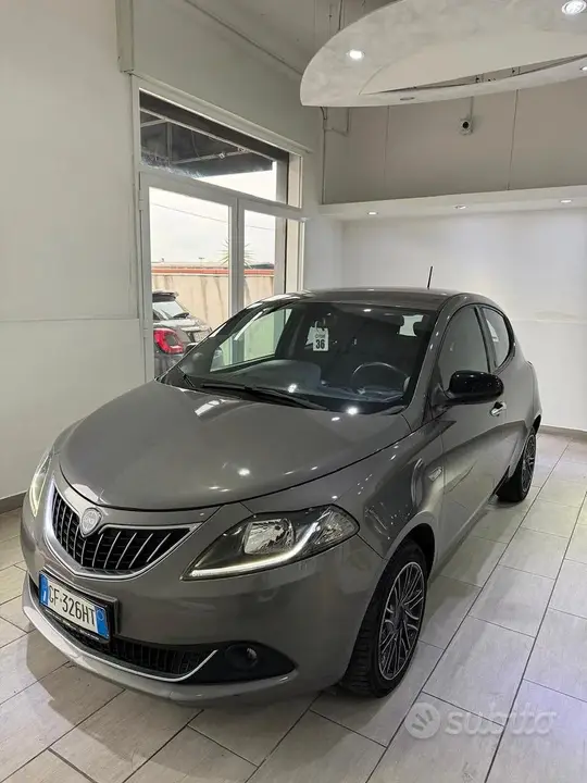 Lancia Ypsilon 2021 photo 4