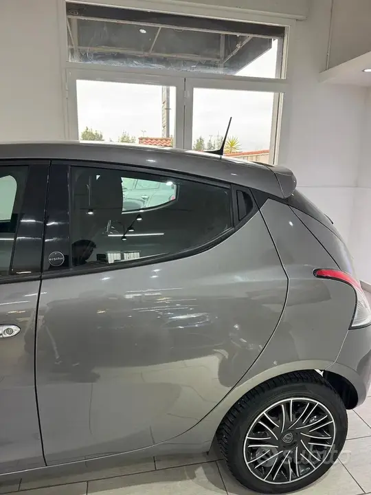 Lancia Ypsilon 2021 photo 5