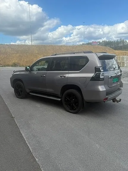 Toyota Land Cruiser 2022 photo 4