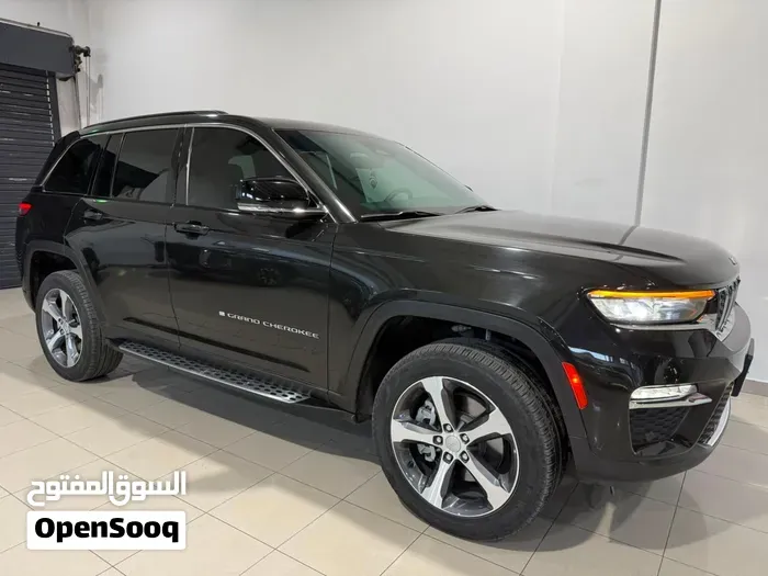Jeep Grand Cherokee 2024 photo 3