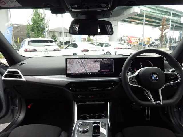 BMW 3 Series 2025 photo 5