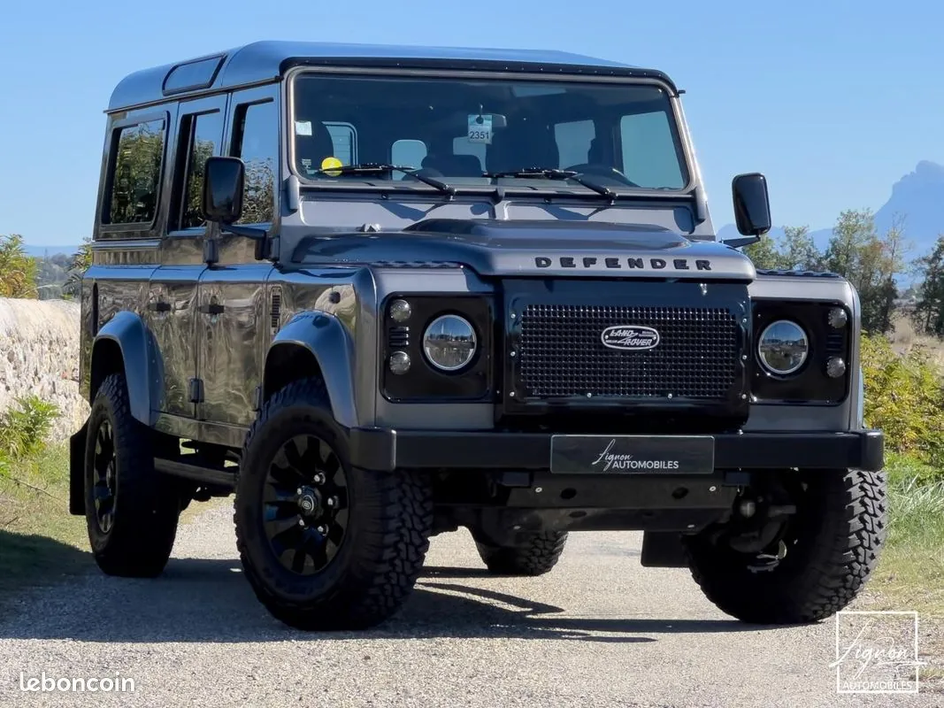 Land Rover Defender 2014 photo 5