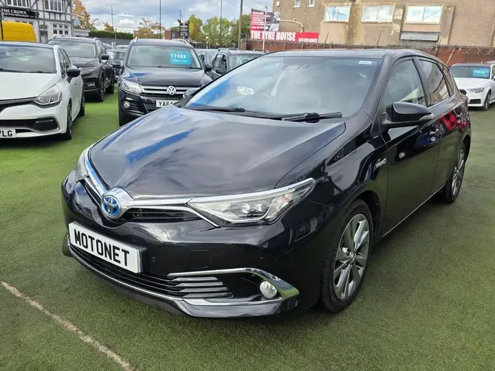 Toyota Auris 2017 photo 5