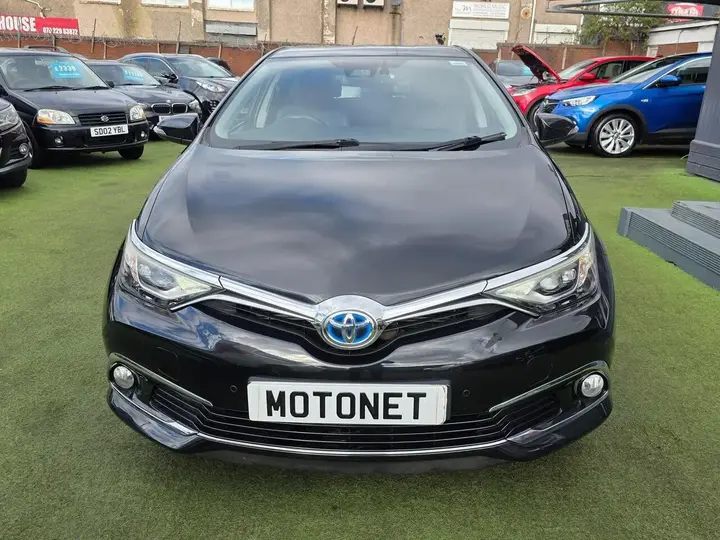 Toyota Auris 2017 photo 4