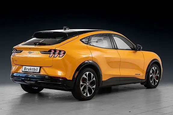 Ford Mustang Mach-E 2023 photo 5