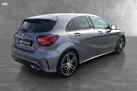Mercedes-Benz A180 2016 photo 3