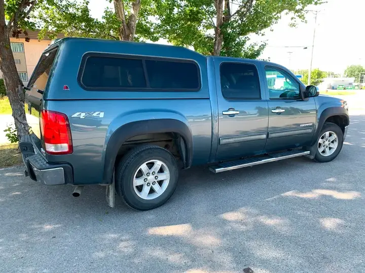 GMC Sierra 1500 2012 photo 4