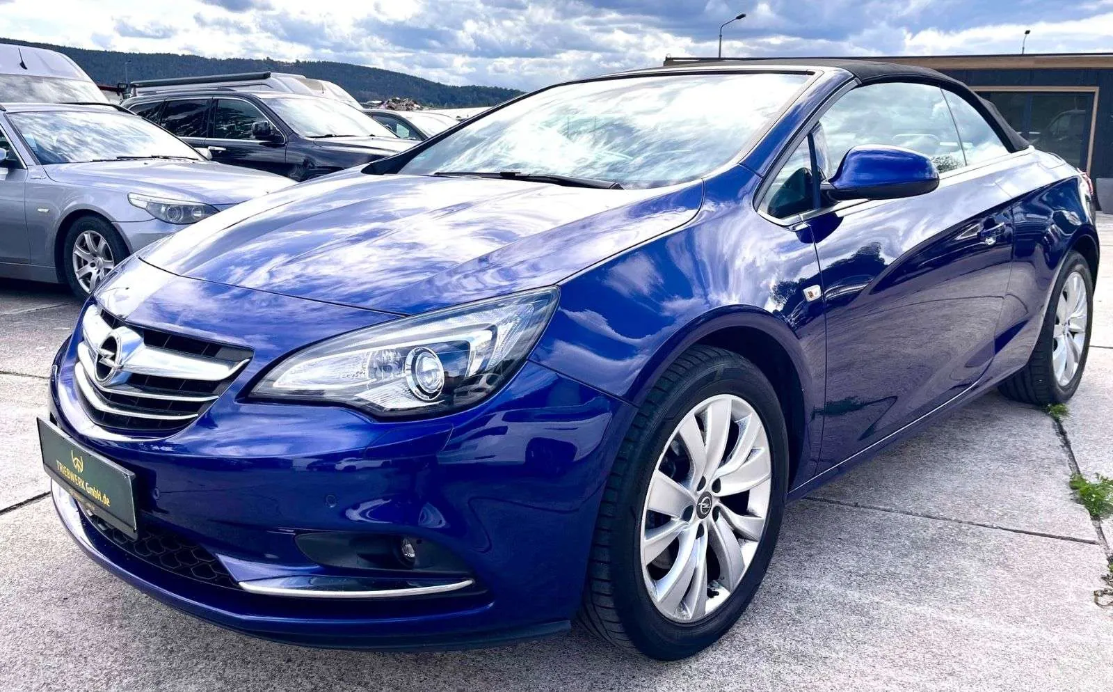 Opel Cascada 2013 photo 2