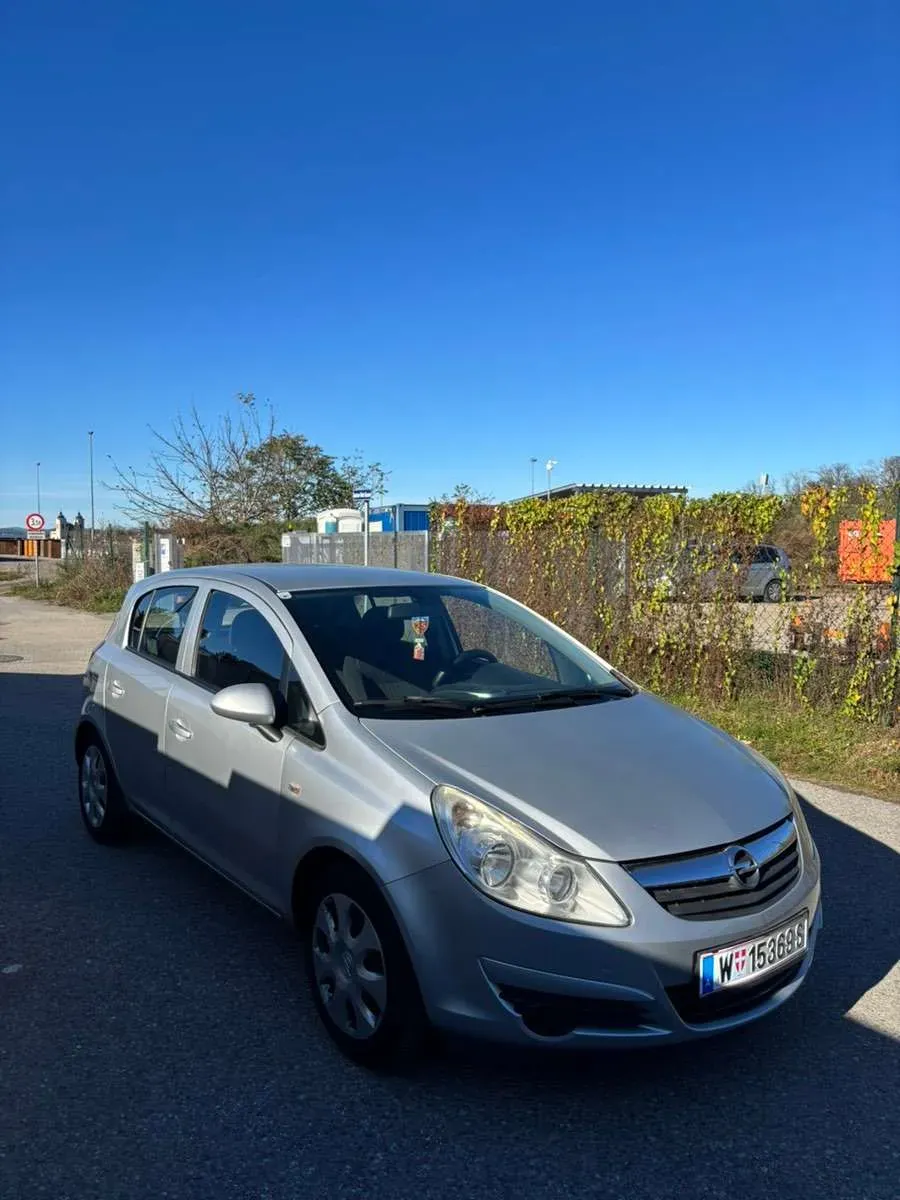 Opel Corsa 2009 photo 3